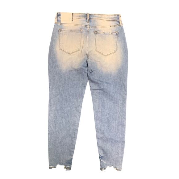 Kancan Estilo 40784 Chewed Hem Highrise Mid Light Wash Ankle Jeans sz 31 NWT - Picture 2 of 9